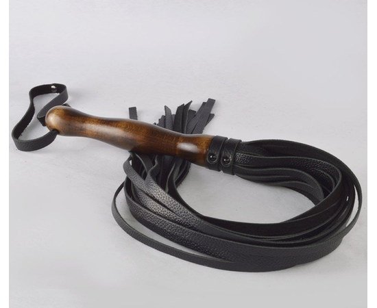Черная плеть с деревянной рукоятью, фото 