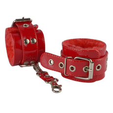 Лаковые наручники с меховой отделкой, Цвет: красный, фото 