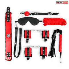 Оригинальный красно-черный набор БДСМ: маска, кляп, верёвка, плётка, ошейник, наручники, оковы, фото 