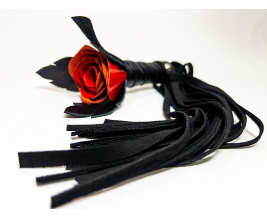 Черная замшевая плеть с красной лаковой розой в рукояти - 40 см., фото 
