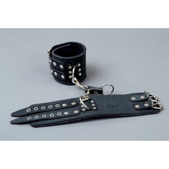 Широкие чёрные кожаные наручники, фото 