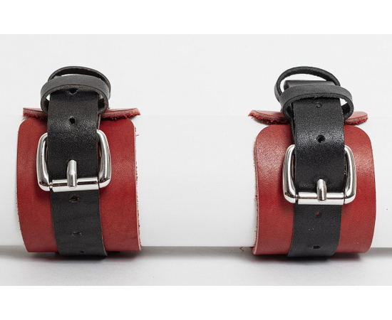 Красно-черные кожаные наручники классического дизайна, фото 