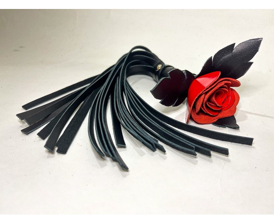 Черная кожаная плеть с красной лаковой розой в рукояти - 40 см., фото 