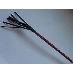 Плетеный короткий красный стек с наконечником в виде длинной кисточки - 70 см., фото 